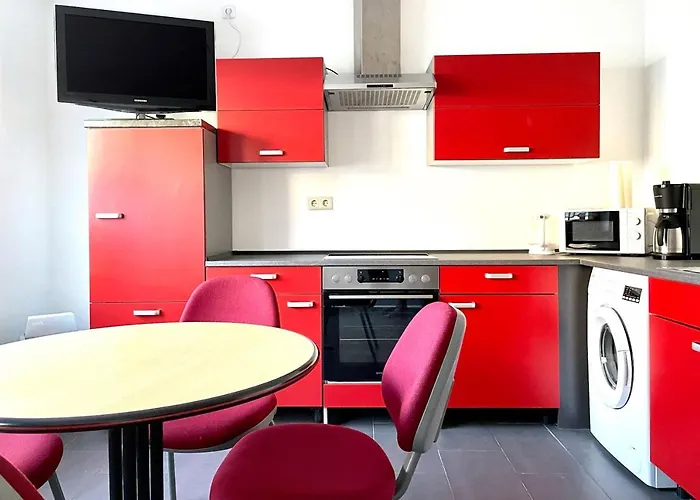 Spacious Work & Relax